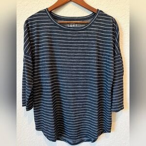 Not For Sale Ann Taylor Loft striped dolman sleeve tee Size small